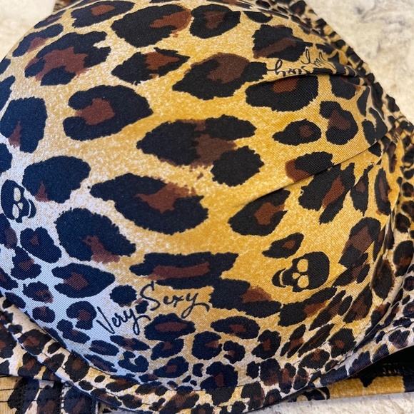 Animal print Padded Bikini top - Picture 7 of 7